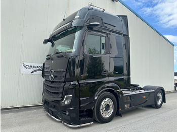 Влекач MERCEDES-BENZ Actros 1863
