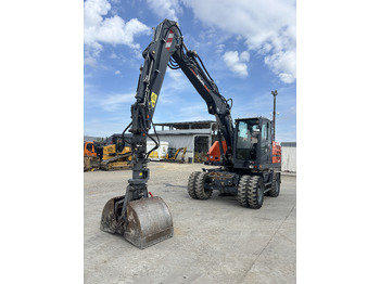 Колесен багер ATLAS