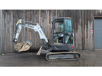 Мини багер BOBCAT E26