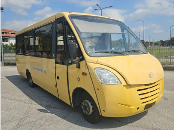 Училищен автобус IVECO