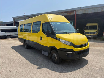 Училищен автобус IVECO Daily
