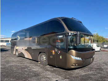 Туристически автобус NEOPLAN