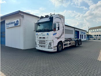 Мултилифт с кука камион VOLVO FH13 540