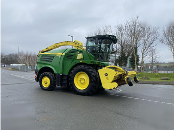Силажокомбайн JOHN DEERE 8600