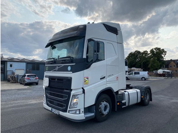Влекач VOLVO FH 500