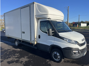 Лекотоварен автомобил фургон IVECO Daily