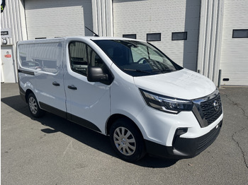 Товарен бус NISSAN