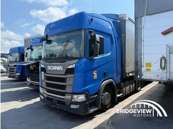 Влекач SCANIA R 450