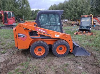 Мини челен товарач BOBCAT S450