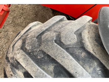 Телескопичен колесен товарач MANITOU MT 1840: снимка 5 Телескопичен колесен товарач MANITOU MT 1840: снимка 5