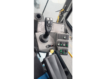 Ричстакер KALMAR DRF 450 70 S5XS: снимка 5 Ричстакер KALMAR DRF 450 70 S5XS: снимка 5