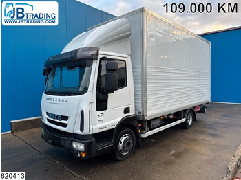 Камион с брезент IVECO