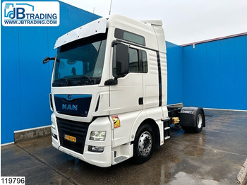 Влекач MAN TGX 18.460