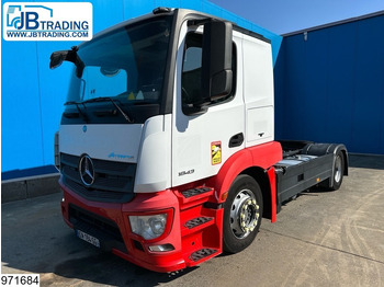 Влекач MERCEDES-BENZ Actros 1843