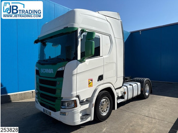 Влекач SCANIA R 450