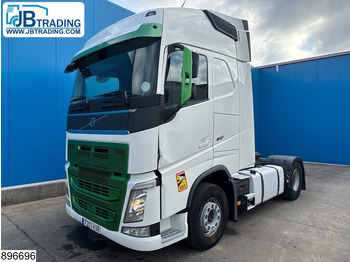Влекач VOLVO FH 460