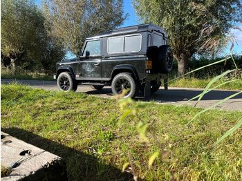 Лек автомобил LAND ROVER