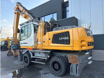 Багер за манипулиране на материали За превоз на боклук Liebherr LH 30 M: снимка 3