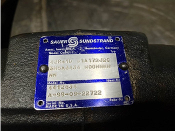 Хидравлика Sauer Sundstrand 42R41DG1A172J2C - Kramer - Pump: снимка 3 Хидравлика Sauer Sundstrand 42R41DG1A172J2C - Kramer - Pump: снимка 3