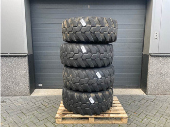 Лизинг на Terex AL80-Dunlop 405/70R18 (15.5/70R18)-Tire/Reifen Terex AL80-Dunlop 405/70R18 (15.5/70R18)-Tire/Reifen: снимка 1