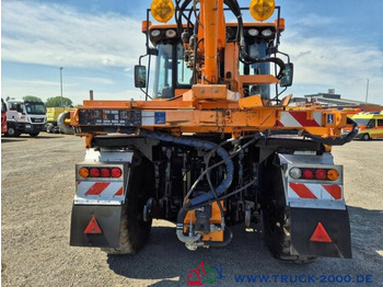 Трактор JCB Fastrac inklusive 4x4 Mulag Front + Heck Mäher: снимка 2