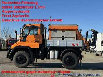 Камион UNIMOG U400