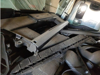 Кабина и интериор за Камион MAN Cabine TGL Euro6: снимка 4 Кабина и интериор за Камион MAN Cabine TGL Euro6: снимка 4