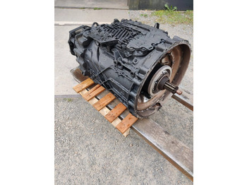 Скоростна кутия ZF
