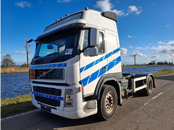 Влекач VOLVO FM 380