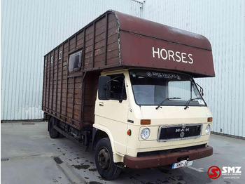 За превоз на животни камион MAN