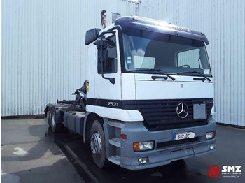 Контейнеровоз/ Сменна каросерия камион MERCEDES-BENZ Actros 2531