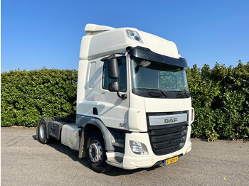 Влекач DAF CF 400
