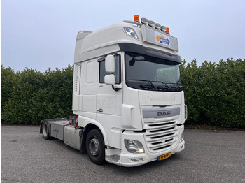 Влекач DAF XF 440