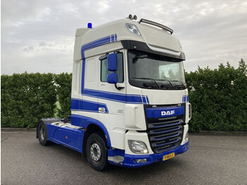 Влекач DAF XF 440
