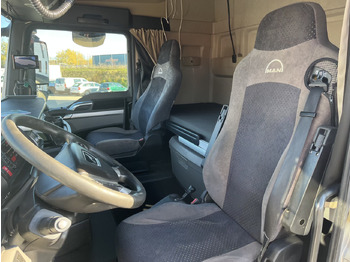 Влекач MAN TGX 18.540 4x2 D38 Intarder: снимка 3 Влекач MAN TGX 18.540 4x2 D38 Intarder: снимка 3