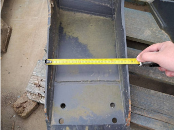 Нови Кофа за Строителна техника Komatsu PC24MR-5 NEW BUCKET SET + QC: снимка 4