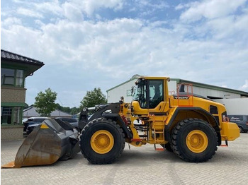 Колесен товарач VOLVO L260H