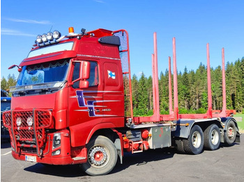 Камион за дърва VOLVO FH16