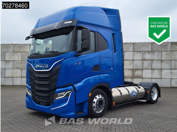 Влекач IVECO S-WAY