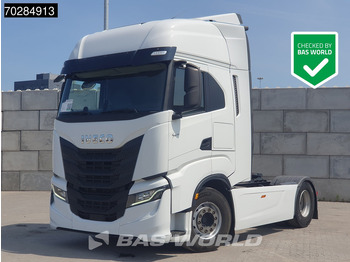 Влекач IVECO S-WAY