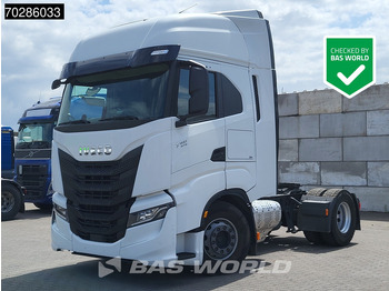 Влекач IVECO S-WAY