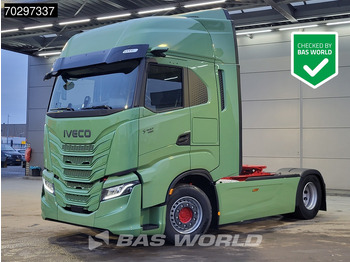 Влекач IVECO S-WAY