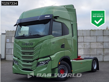 Влекач IVECO S-WAY