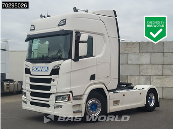 Влекач SCANIA R