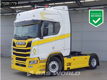 Влекач SCANIA R 520