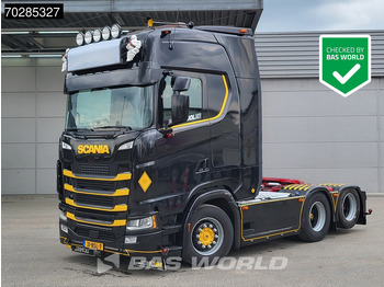 Влекач SCANIA S 580