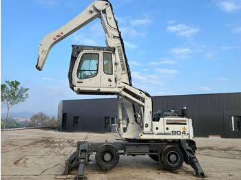 Багер за манипулиране на материали LIEBHERR A 904 C Litronic