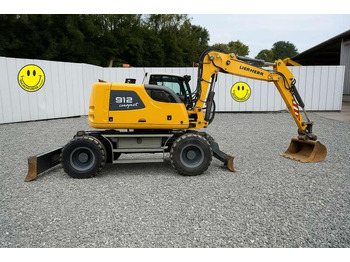 Колесен багер LIEBHERR A 912