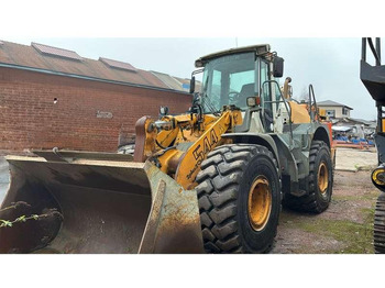 Колесен товарач LIEBHERR L 544