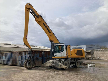 Багер за манипулиране на материали LIEBHERR LH 40 M